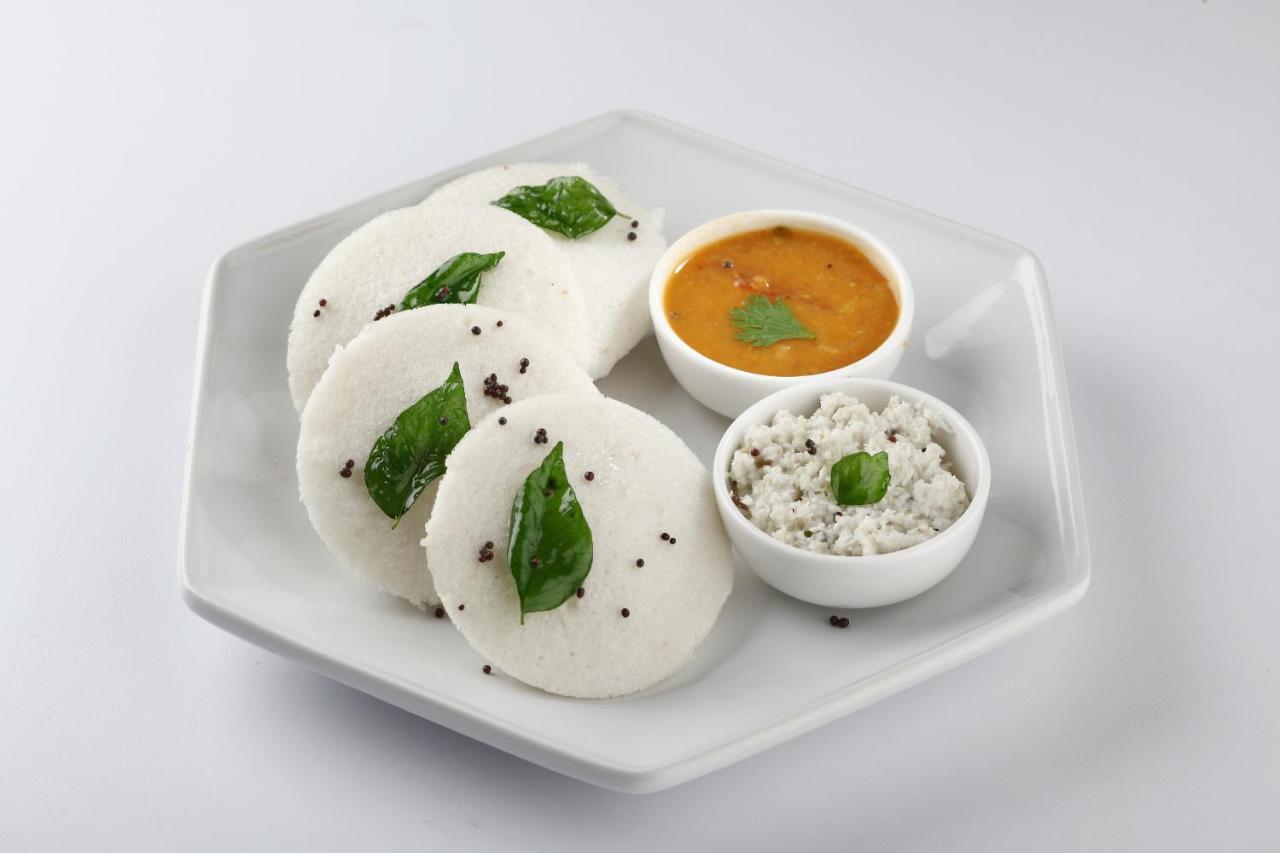 Oyo Townhouse 104 Koramangala Maharaja Signal Hotel Бангалор Екстериор снимка